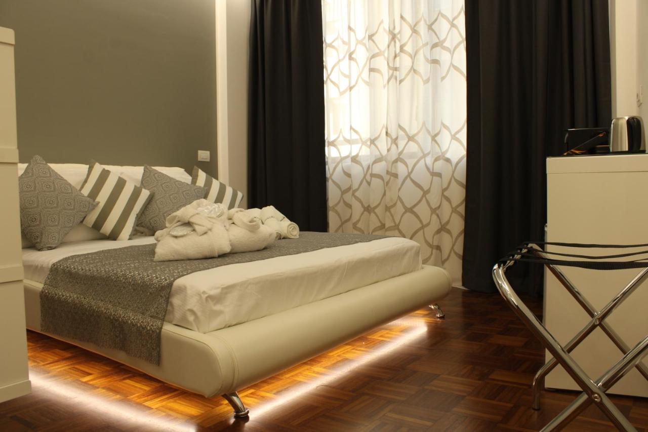 Hotel Moro 34 à Bari Extérieur photo